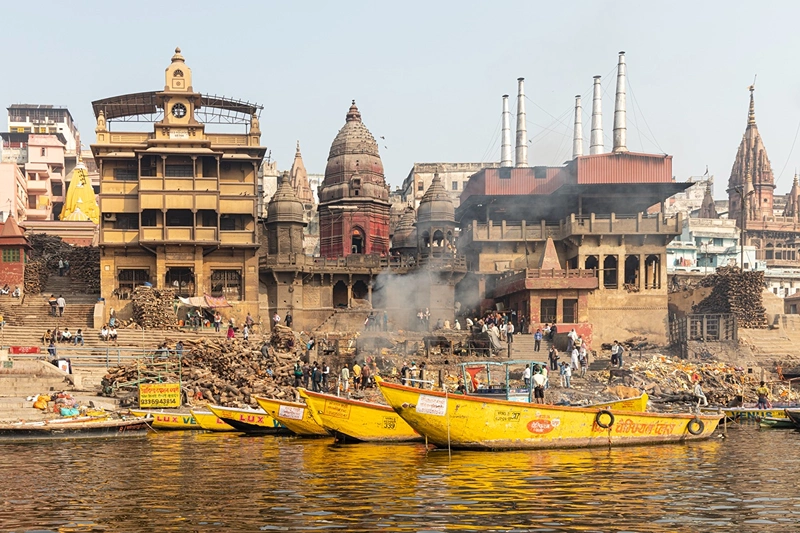 Manikarnika Ghat - Varanasi Tour