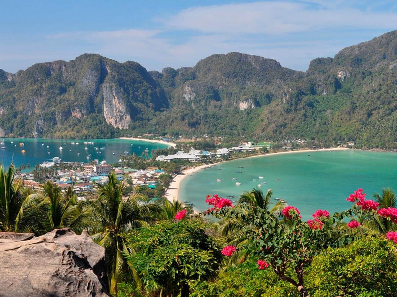 Phi Phi Island Phuket Travel Guide: Best Beaches, Activities & Nightlife