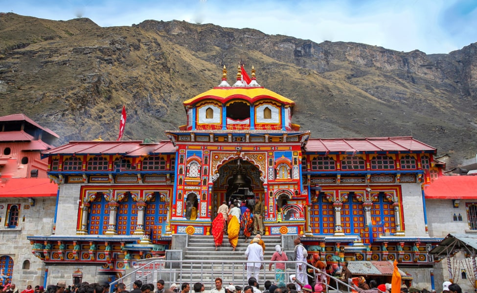 badrinath-temple Complete Guide to Char Dham Yatra Package 2025
